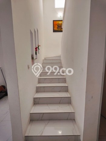 For Sale! Luxury House LT 220m2 Desain Modern di BSD For Sale! Luxury House LT 220m2 Desain Modern di BSD