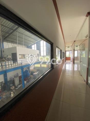 Unit Gudang Dijual di Tangerang LT 880m2 & LB 490m2 Unit Gudang Dijual di Tangerang LT 880m2 & LB 490m2