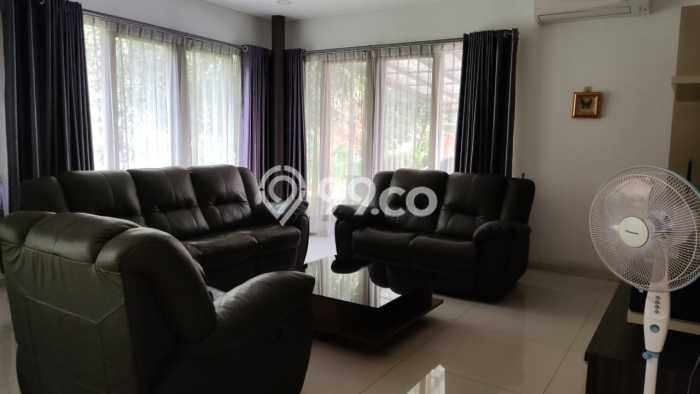 For Sale! Luxury House LT 280m2 Desain Modern di BSD Green Cove For Sale! Luxury House LT 280m2 Desain Modern di BSD Green Cove