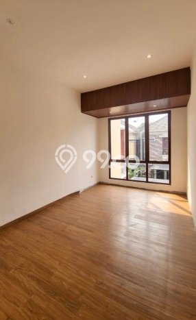Hunian Elit LB 340m2 Siap Pakai Desain Elegan di Bintaro, Tangerang Selatan Hunian Elit LB 340m2 Siap Pakai Desain Elegan di Bintaro, Tangerang Selatan