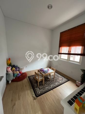 For Sale Hunian Rumah Nyaman 3 KT di BSD City, Tangerang For Sale Hunian Rumah Nyaman 3 KT di BSD City, Tangerang