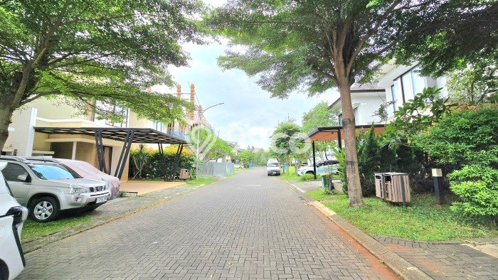 Jual Rumah Luas Megah Dengan View Cantik di BSD Eminent, Tangerang Jual Rumah Luas Megah Dengan View Cantik di BSD Eminent, Tangerang