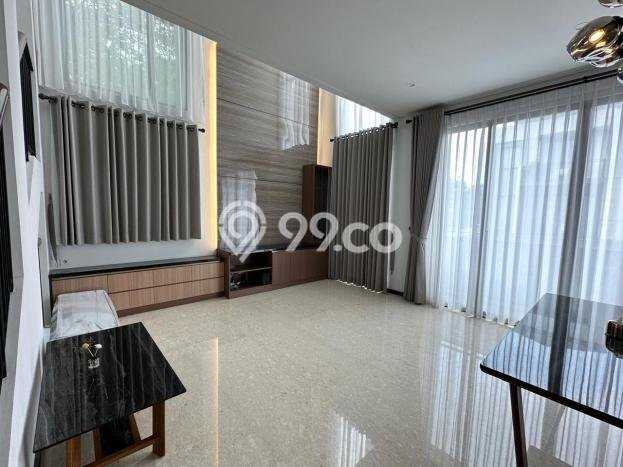 Disewakan Rumah Konsep Modern di BSD Tangerang Selatan dengan 4 KT Disewakan Rumah Konsep Modern di BSD Tangerang Selatan dengan 4 KT