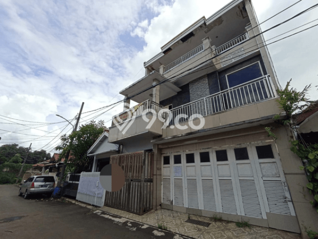 Rumah Strategis Modern Lb 302m2 di Tangerang, Tangerang Rumah Strategis Modern Lb 302m2 di Tangerang, Tangerang
