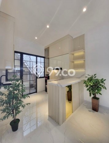 Rumah Luxury Modern Siap Huni di Bintaro Tangerang Selatan Rumah Luxury Modern Siap Huni di Bintaro Tangerang Selatan