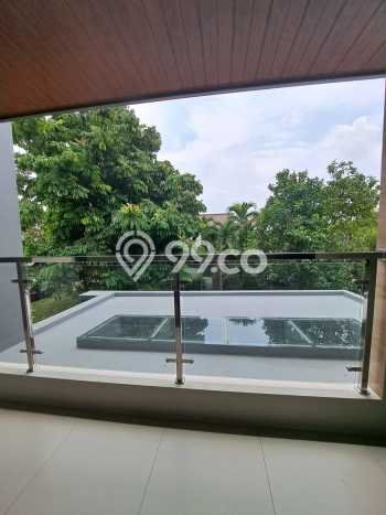 Ready to Use! Premium House LT 180m2 Desain Elegan di BSD Kencana Loka Ready to Use! Premium House LT 180m2 Desain Elegan di BSD Kencana Loka