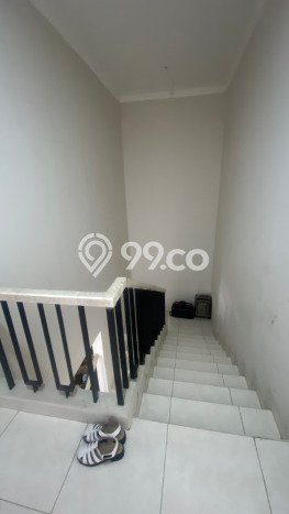 Jual Rumah Mewah Megah Dengan View Eksklusif di Alam Sutera, Tangerang Jual Rumah Mewah Megah Dengan View Eksklusif di Alam Sutera, Tangerang