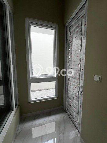 Hunian Mewah Dijual LT 143m2 di Serpong Utara, Tangerang Selatan Hunian Mewah Dijual LT 143m2 di Serpong Utara, Tangerang Selatan