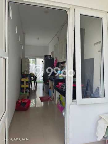 Rumah Strategis Modern Lb 120m2 di Tangerang, Tangerang Rumah Strategis Modern Lb 120m2 di Tangerang, Tangerang