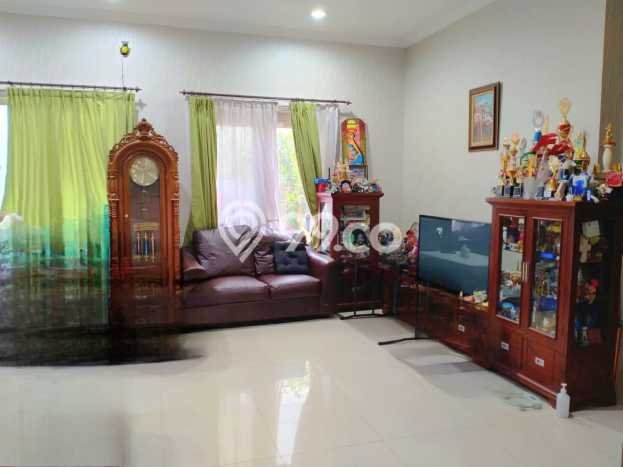 SIAP HUNI! Rumah Strategis di Gading Serpong Pondok Hijau Golf, Luas 240m² LB 230m² SIAP HUNI! Rumah Strategis di Gading Serpong Pondok Hijau Golf, Luas 240m² LB 230m²