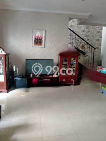 SIAP HUNI! Rumah Strategis di Gading Serpong Pondok Hijau Golf, Luas 240m² LB 230m² SIAP HUNI! Rumah Strategis di Gading Serpong Pondok Hijau Golf, Luas 240m² LB 230m²