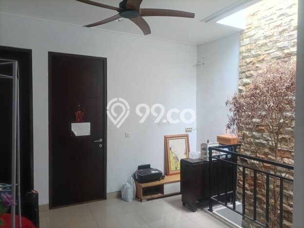 Jual Rumah Favorit Siap Huni LB 200m2 di BSD, Tangerang Selatan Jual Rumah Favorit Siap Huni LB 200m2 di BSD, Tangerang Selatan
