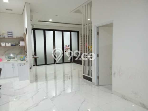Rumah Luxury Modern Siap Huni di BSD Tangerang Rumah Luxury Modern Siap Huni di BSD Tangerang