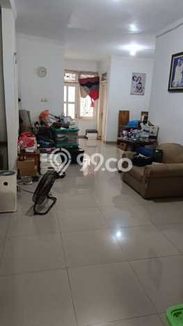 Ready to Use! Luxury House LT 215m2 Desain Elegan di Bintaro Ready to Use! Luxury House LT 215m2 Desain Elegan di Bintaro
