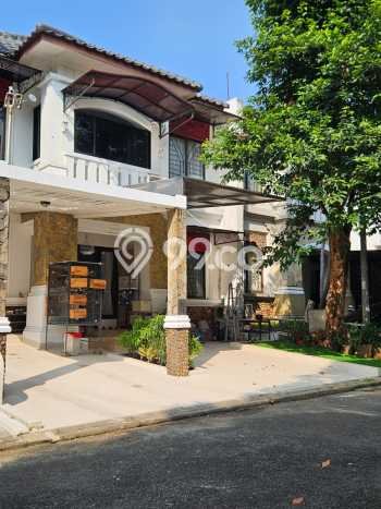 Hunian Mewah Siap Huni LT 162m2 di BSD, Tangerang Selatan Hunian Mewah Siap Huni LT 162m2 di BSD, Tangerang Selatan