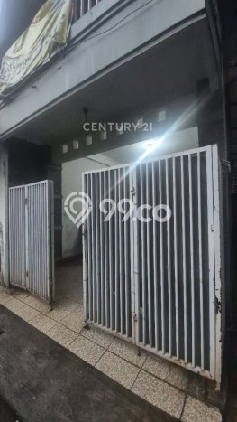 Rumah Modern 4 KT di Kalibata Jakarta Selatan Rumah Modern 4 KT di Kalibata Jakarta Selatan