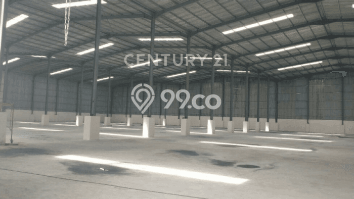 Unit Gudang Disewa Lokasi Sepatan, Tangerang Spesifikasi Luas Bangunan 12240m2 Unit Gudang Disewa Lokasi Sepatan, Tangerang Spesifikasi Luas Bangunan 12240m2