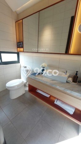 Dijual Rumah Modern 5 KT di Summarecon Bekasi, Bekasi Dijual Rumah Modern 5 KT di Summarecon Bekasi, Bekasi