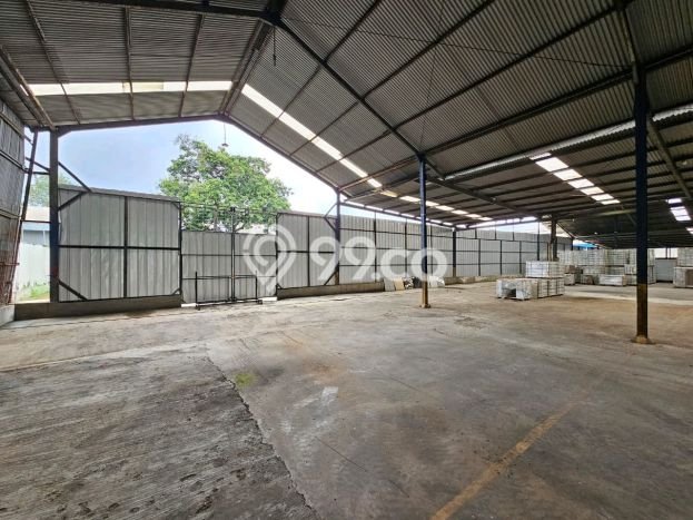 Unit Komersial Disewakan di Bekasi Area Strategis Harga Kompetitif Unit Komersial Disewakan di Bekasi Area Strategis Harga Kompetitif