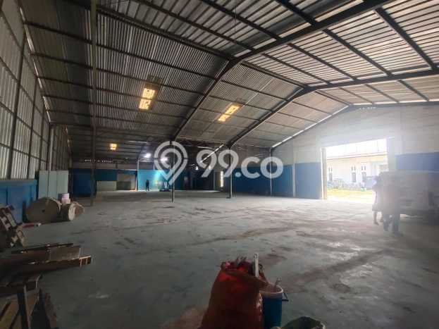 PRIME LOCATION! Gudang Kawasan Tambun Utara, Luas 2000m², Kawasan Komersial, Posisi Premium PRIME LOCATION! Gudang Kawasan Tambun Utara, Luas 2000m², Kawasan Komersial, Posisi Premium