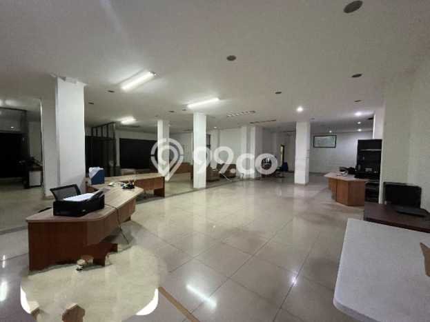 Gudang Lokasi Strategis Kawasan Ancol, Luas 1287m², Disewakan, Pusat Bisnis Gudang Lokasi Strategis Kawasan Ancol, Luas 1287m², Disewakan, Pusat Bisnis