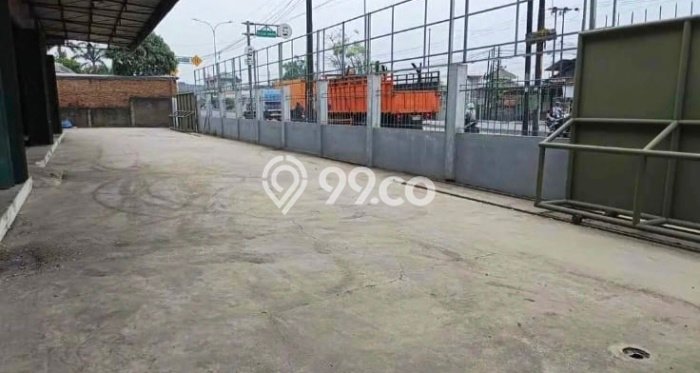 Disewakan Gudang di Kawasan Ramai Cikarang Luas 1500m2 Disewakan Gudang di Kawasan Ramai Cikarang Luas 1500m2