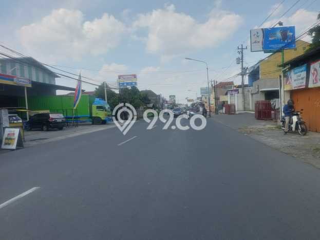 Dijual! Komersial di Kartosuro Sukoharjo LT 465m2 / LB 350m2 Kawasan Bisnis Dijual! Komersial di Kartosuro Sukoharjo LT 465m2 / LB 350m2 Kawasan Bisnis
