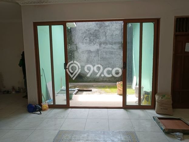 Dijual Rumah 8 Kamar Lokasi Ideal Nyaman dan Strategis di Gajah Mungkur Dijual Rumah 8 Kamar Lokasi Ideal Nyaman dan Strategis di Gajah Mungkur