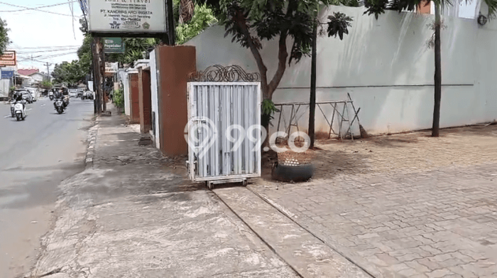 Untuk Disewa Komersial di Gajah Mungkur Semarang LT 882m2, LB 1500m2 Untuk Disewa Komersial di Gajah Mungkur Semarang LT 882m2, LB 1500m2
