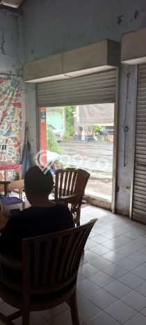 Jual Rumah Favorit Siap Huni LB 200m2 di Pedurungan, Semarang Jual Rumah Favorit Siap Huni LB 200m2 di Pedurungan, Semarang