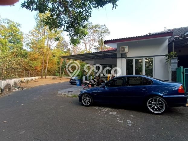 Dijual Rumah 4 Kamar Lokasi Strategis Nyaman dan Strategis di Banyumanik Dijual Rumah 4 Kamar Lokasi Strategis Nyaman dan Strategis di Banyumanik