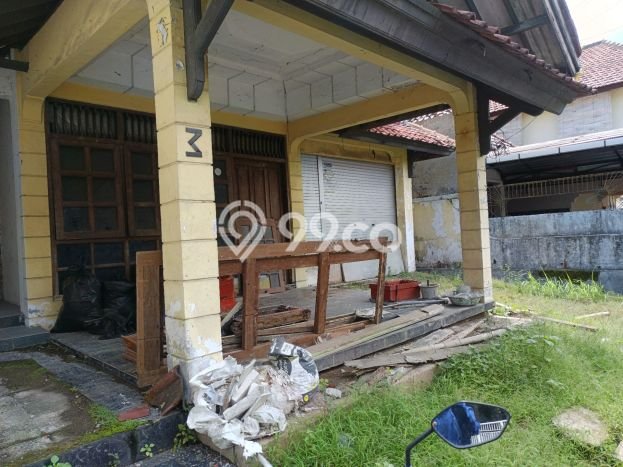 Dijual Rumah 8 Kamar Lokasi Ideal Nyaman dan Strategis di Gajah Mungkur Dijual Rumah 8 Kamar Lokasi Ideal Nyaman dan Strategis di Gajah Mungkur