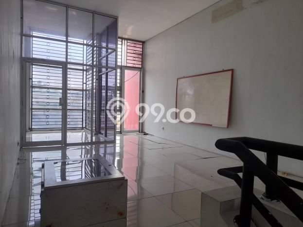 Unit Ruko Dijual di Tembalang Semarang 80m2 Unit Ruko Dijual di Tembalang Semarang 80m2