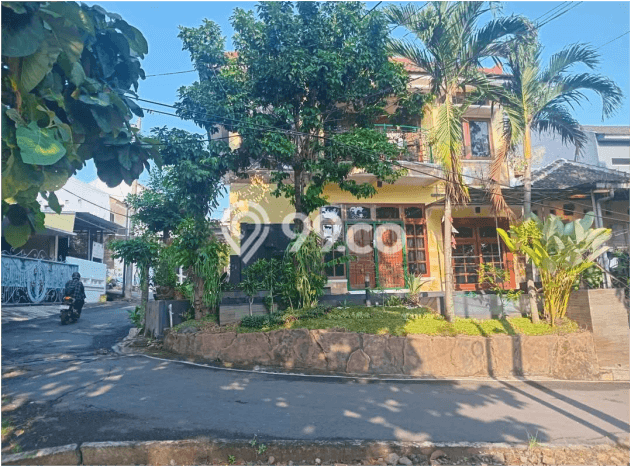 Rumah Eksklusif Dijual LT 121m2 di Tembalang, Semarang Rumah Eksklusif Dijual LT 121m2 di Tembalang, Semarang