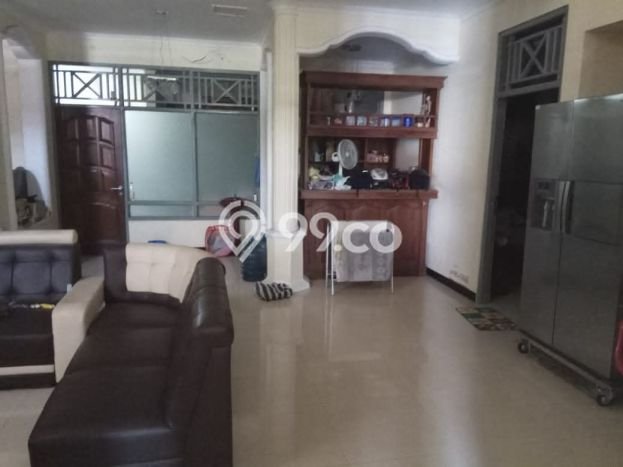 Rumah Strategis Modern Lb 450m2 di Semarang Barat, Semarang Rumah Strategis Modern Lb 450m2 di Semarang Barat, Semarang