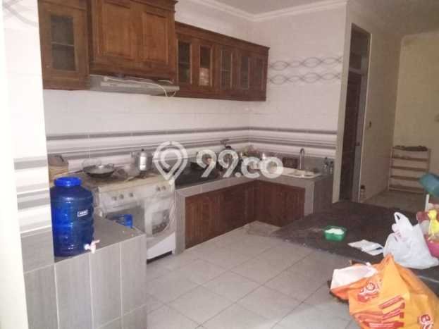 Rumah Strategis Modern Lb 450m2 di Semarang Barat, Semarang Rumah Strategis Modern Lb 450m2 di Semarang Barat, Semarang