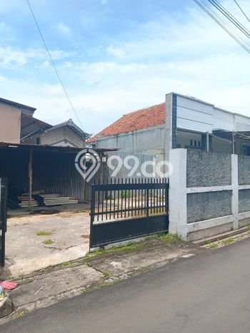 Dijual Kost di Kawasan Semarang Selatan, Semarang, Spesifikasi 8 KT, 4 KM, 200m2 Dijual Kost di Kawasan Semarang Selatan, Semarang, Spesifikasi 8 KT, 4 KM, 200m2