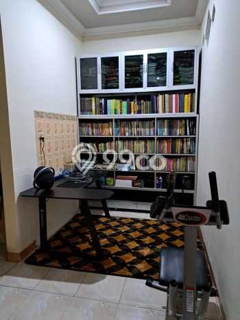 For Sale Rumah Mewah Exclusive di Ngaliyan, Semarang For Sale Rumah Mewah Exclusive di Ngaliyan, Semarang