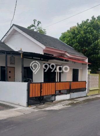 Dijual Rumah Siap Huni di Pedurungan Semarang Harga Rp 440 Juta LT 60m2 Dijual Rumah Siap Huni di Pedurungan Semarang Harga Rp 440 Juta LT 60m2
