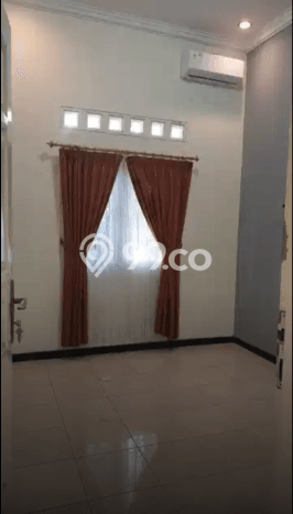 Sewa cepat hunian minimalis strategis 5 Kamar di Semarang Selatan, Semarang Sewa cepat hunian minimalis strategis 5 Kamar di Semarang Selatan, Semarang
