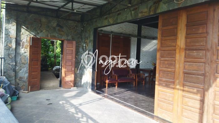 Kesempatan Investasi di Sukomoro, Dekat Kawasan Komersial, Magetan - LT 303m2m² Kesempatan Investasi di Sukomoro, Dekat Kawasan Komersial, Magetan - LT 303m2m²