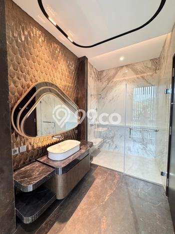 Rumah Luxury Modern Tanpa Renovasi di Pantai Indah Kapuk 2 Jakarta Utara Rumah Luxury Modern Tanpa Renovasi di Pantai Indah Kapuk 2 Jakarta Utara