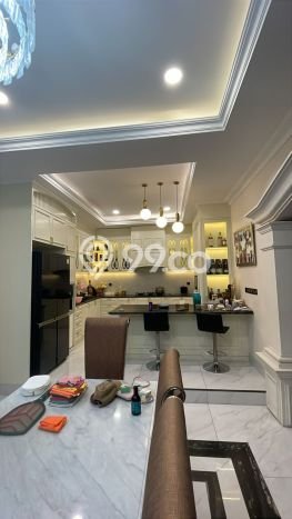 Jual Rumah Luas Elegan Dengan View Cantik di Sunter, Jakarta Utara Jual Rumah Luas Elegan Dengan View Cantik di Sunter, Jakarta Utara