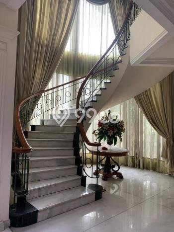 Rumah Elit Modern Tanpa Renovasi di Sunter Jakarta Utara Rumah Elit Modern Tanpa Renovasi di Sunter Jakarta Utara