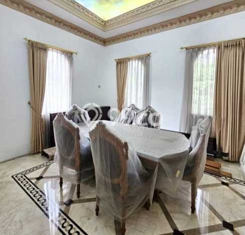 Rumah Bagus Disewakan di Pondok Indah, Jakarta Selatan LT 1397m2, LB 1200m2 Rumah Bagus Disewakan di Pondok Indah, Jakarta Selatan LT 1397m2, LB 1200m2