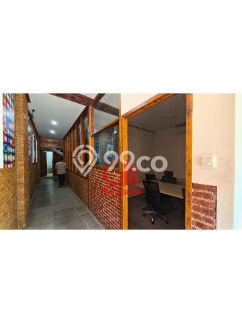 Ruko bagus disewakan di Kebayoran Lama Jakarta Selatan dengan LB 300m2 harga sewa terbaik Ruko bagus disewakan di Kebayoran Lama Jakarta Selatan dengan LB 300m2 harga sewa terbaik