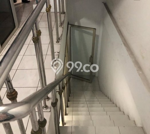 Disewakan Ruko Kawasan Strategis di Cikini, Luas 297m², Siap Operasi Disewakan Ruko Kawasan Strategis di Cikini, Luas 297m², Siap Operasi