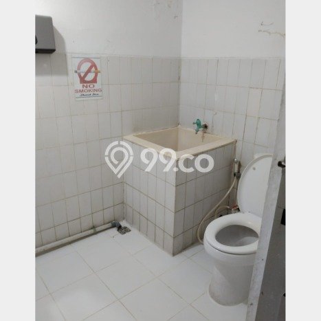Ruko Disewa di Kebon Jeruk, Jakarta Barat, LT 90m2 / LB 270m2 Ruko Disewa di Kebon Jeruk, Jakarta Barat, LT 90m2 / LB 270m2