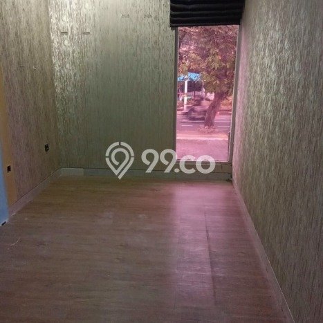 Unit Ruko disewakan di Tebet Jakarta Selatan dengan LT 85m2 / LB 85m2 Unit Ruko disewakan di Tebet Jakarta Selatan dengan LT 85m2 / LB 85m2