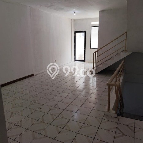 Unit Ruko Tersedia di Kedoya Selatan Spesifikasi LB 300m2 Unit Ruko Tersedia di Kedoya Selatan Spesifikasi LB 300m2